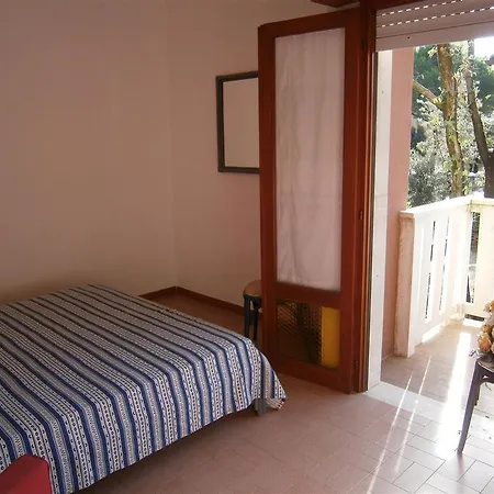 Ca'costanza Apartment *